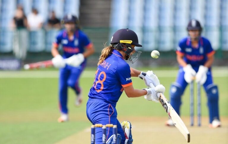 സീനിയർ വനിതാ ഏകദിന ടൂർണമെന്റിൽ കേരളത്തിന് തോൽവി, Kerala women's cricket Kerala women cricket team Kerala women's cricket team Kerala women cricketers, Kerala women's cricket team squad 2026 Kerala women cricket players list Minnu Mani Kerala cricket Sajeevan Sajana Kerala Kerala women's T20 trophy Senior women's one day trophy Kerala Kerala U19 women's cricket team Kerala women's cricket news Asha Sobhana Kerala cricketer, Kerala women's cricket fixtures 2026 Emerging women cricketers Kerala, KCA women's cricket Kerala Cricket Association women team Wayanad women cricket Minnu Mani WPL Kerala domestic women's cricket India women cricketers from Kerala Kerala girls cricket team U23 women's cricket Kerala,