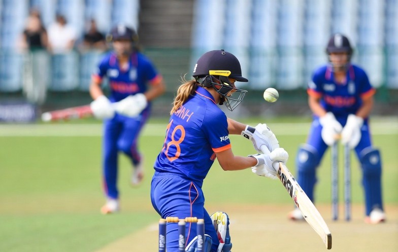 സീനിയർ വനിതാ ഏകദിന ടൂർണമെന്റിൽ കേരളത്തിന് തോൽവി, Kerala women's cricket Kerala women cricket team Kerala women's cricket team Kerala women cricketers, Kerala women's cricket team squad 2026 Kerala women cricket players list Minnu Mani Kerala cricket Sajeevan Sajana Kerala Kerala women's T20 trophy Senior women's one day trophy Kerala Kerala U19 women's cricket team Kerala women's cricket news Asha Sobhana Kerala cricketer, Kerala women's cricket fixtures 2026 Emerging women cricketers Kerala, KCA women's cricket Kerala Cricket Association women team Wayanad women cricket Minnu Mani WPL Kerala domestic women's cricket India women cricketers from Kerala Kerala girls cricket team U23 women's cricket Kerala,